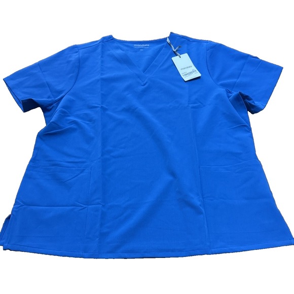 Mandala Woman's 2XL Blue V-Neck Scrub Top Pockets Short Sleeve NEW TAGS - Picture 1 of 7